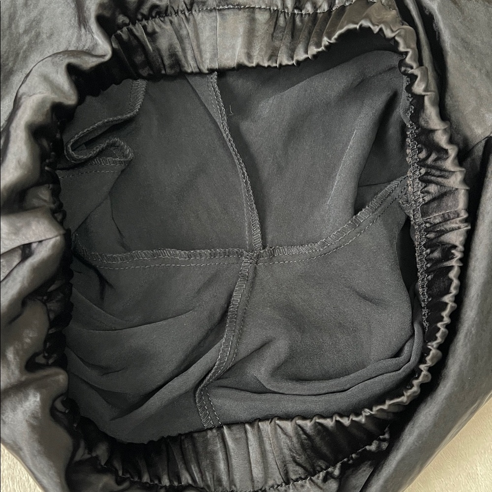 Planet by Lauren G Silk Joggers. Women’s Size 1 - Picture 9 of 10